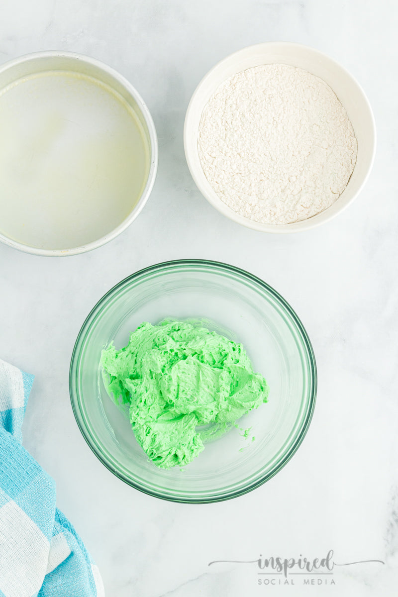 Air Fryer: Green Cookie Cake for St Patrick's Day