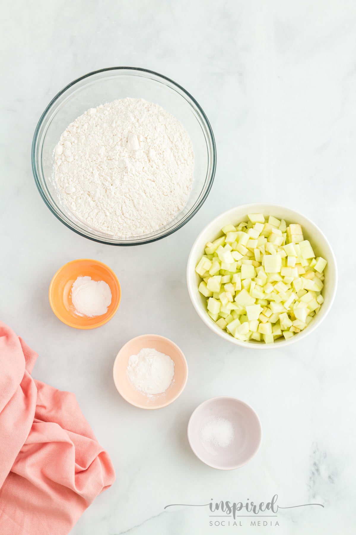 Apple Cinnamon Crumb Cake