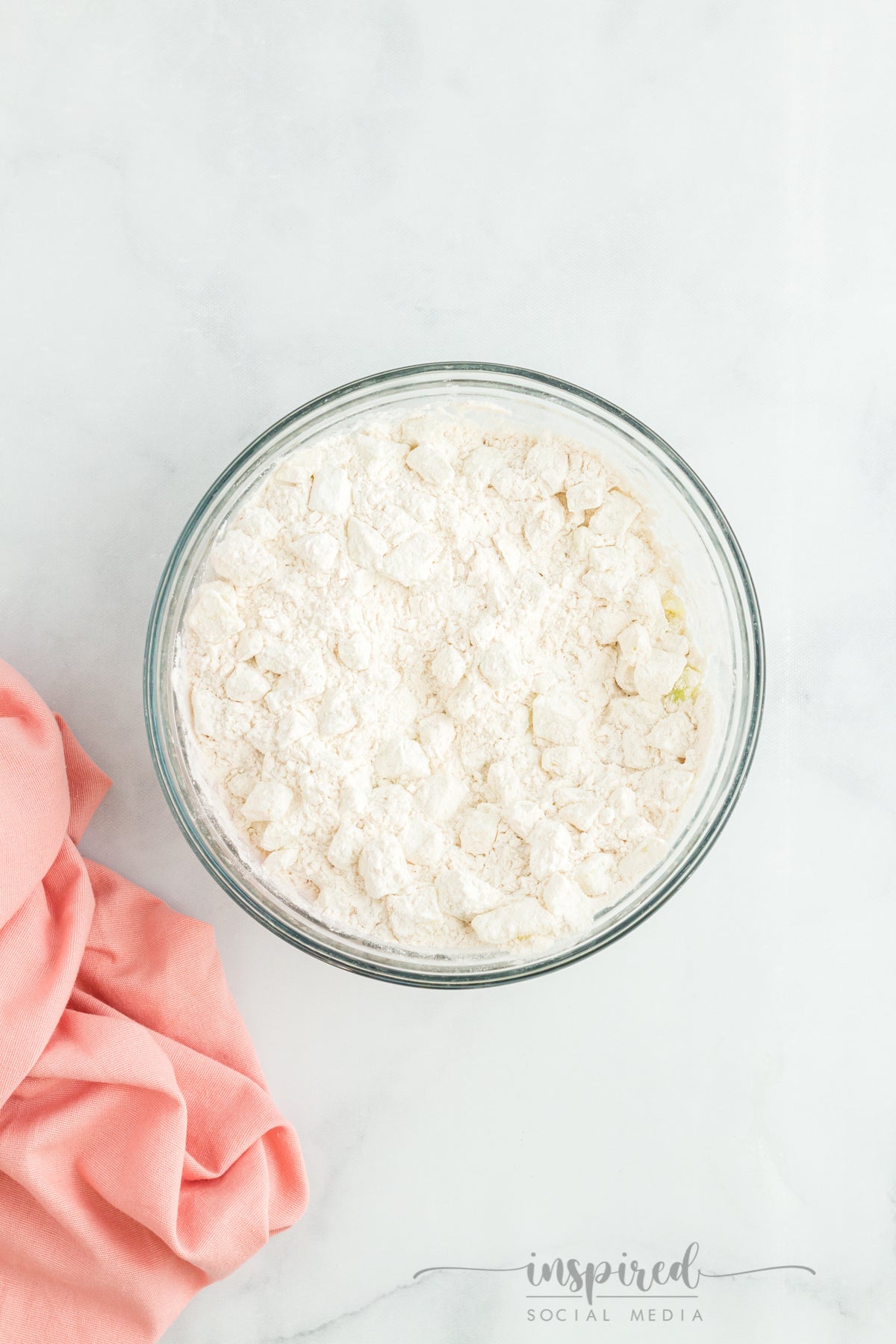 Apple Cinnamon Crumb Cake