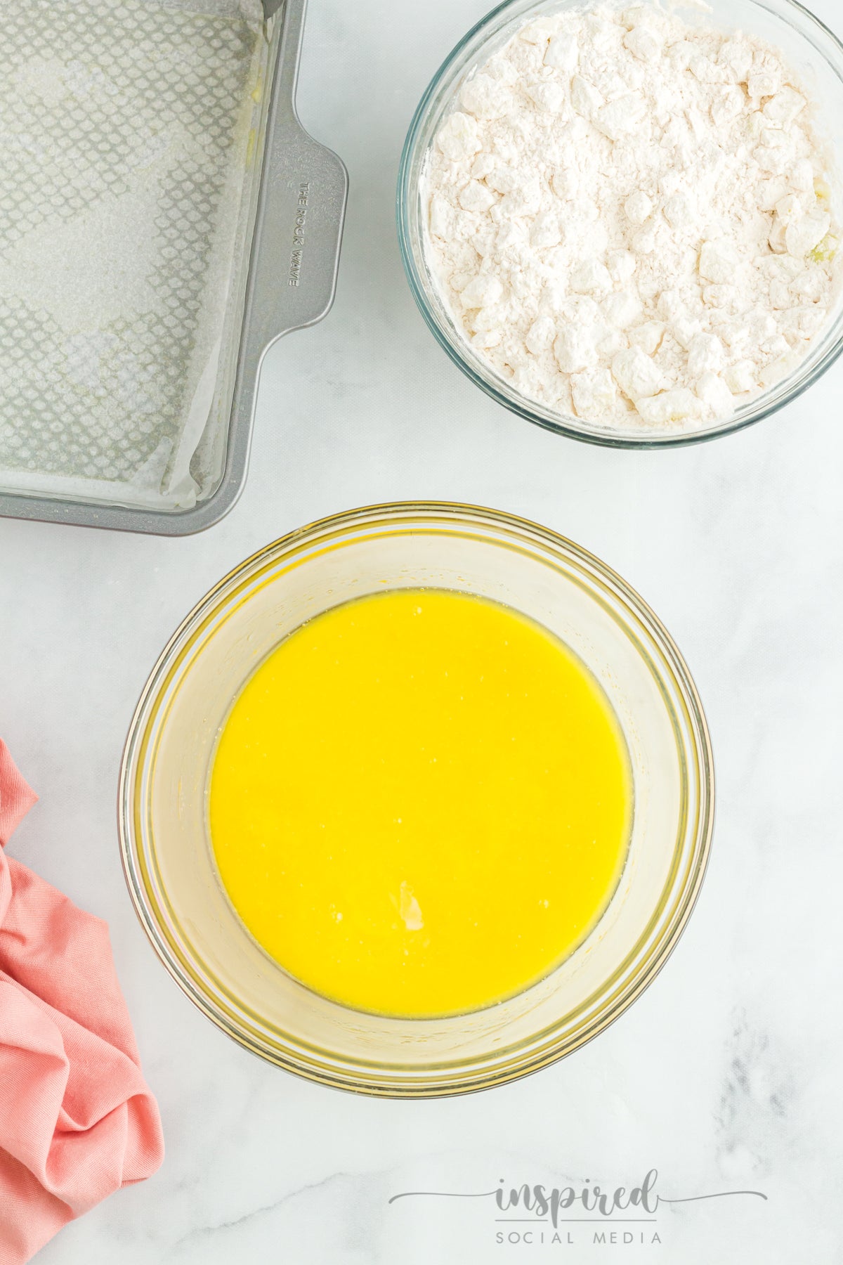 Apple Cinnamon Crumb Cake