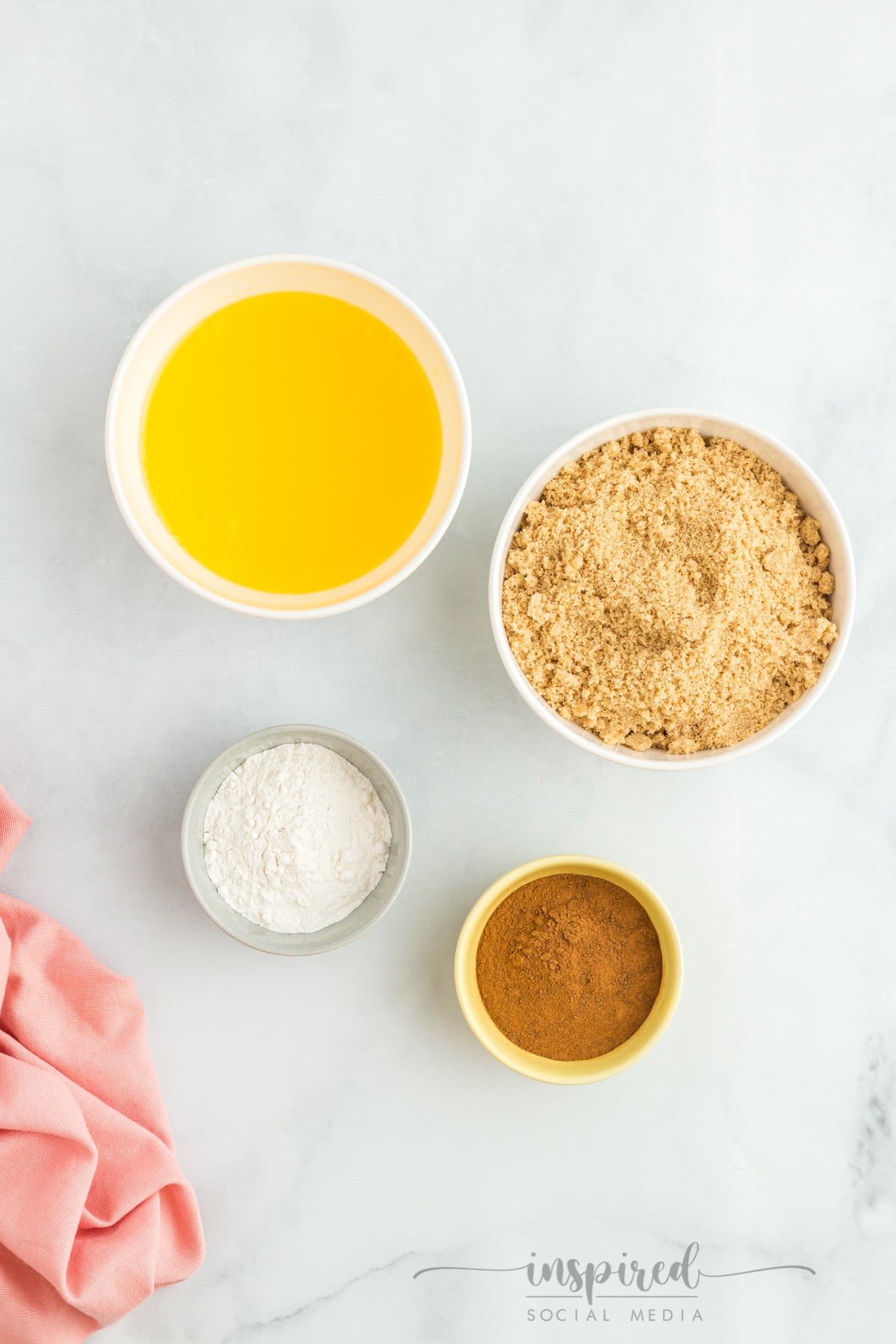 Apple Cinnamon Crumb Cake