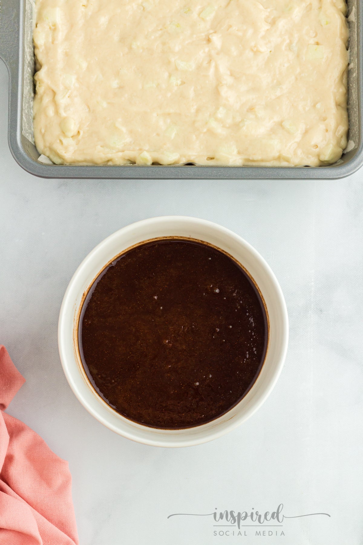 Apple Cinnamon Crumb Cake