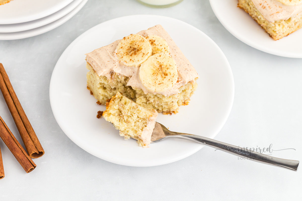 Banana Snack Cake with Cinnamon Sugar Cream Cheese Frosting