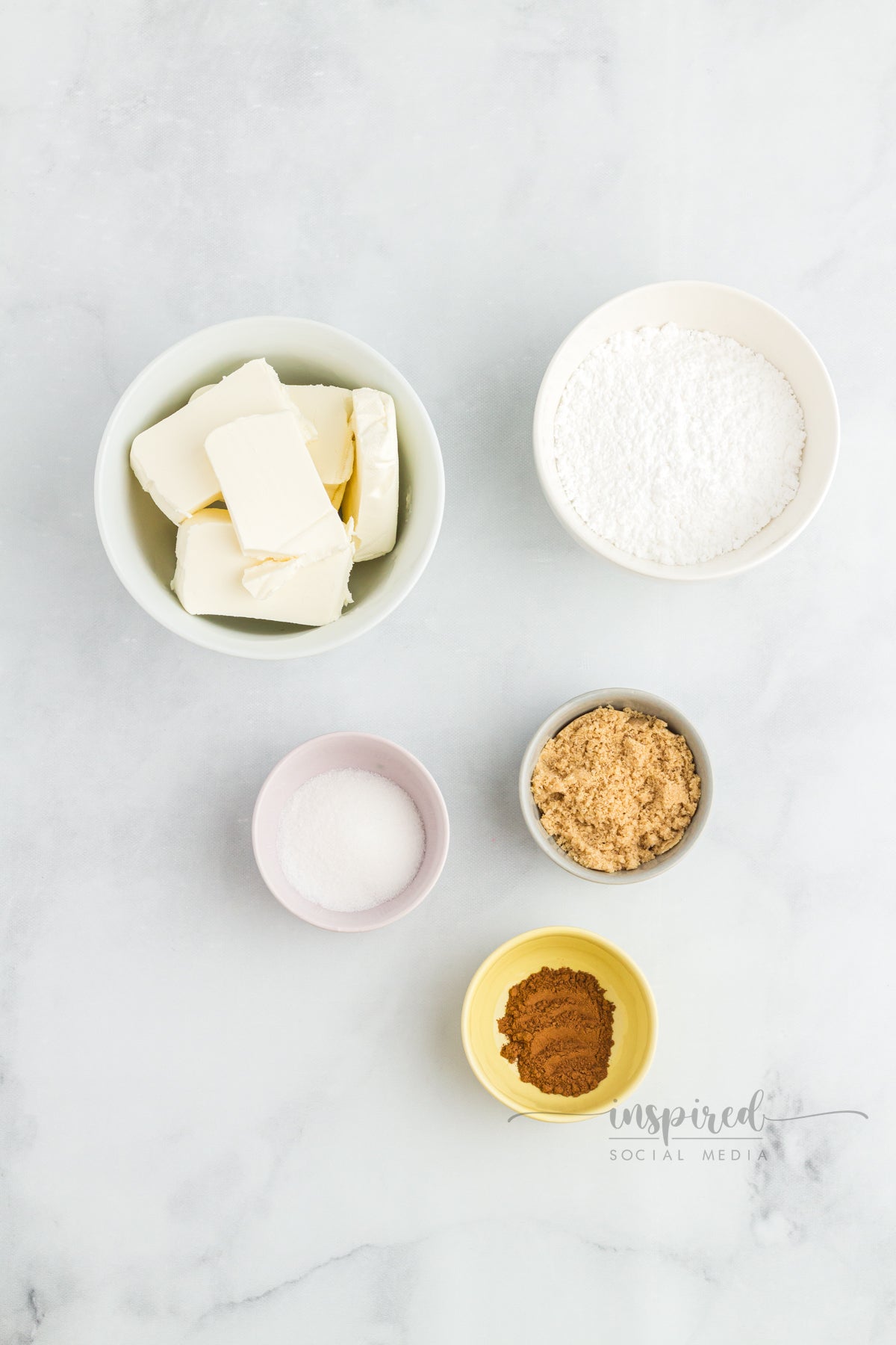 Banana Snack Cake with Cinnamon Sugar Cream Cheese Frosting